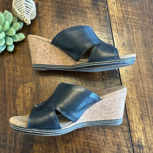 Clarks | “Lafley Mio” Black Leather Cork Wedge Heel Sandals - Picture 3 of 7